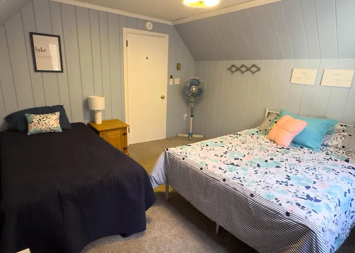 Sebago Lake Family Escape - Sandy Beach - Swim - Hike - Ski